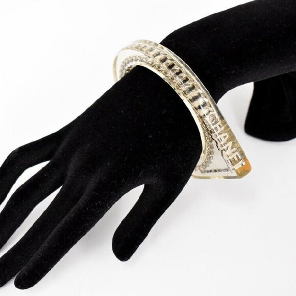 CHANEL Logos Clear Lucite Chain Bangle Bracelet 7.5" Gold Tone 97P Auth #10989 - Picture 11 of 16